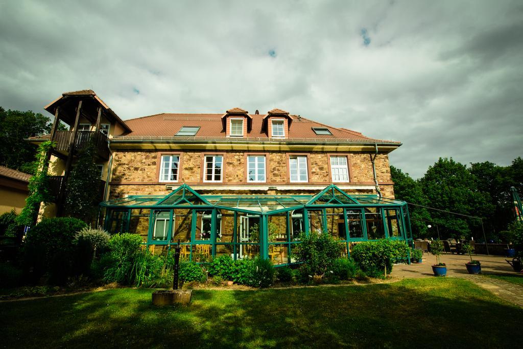 Bb Haus Neugebauer Garni Hotel Geisenheim Buitenkant foto